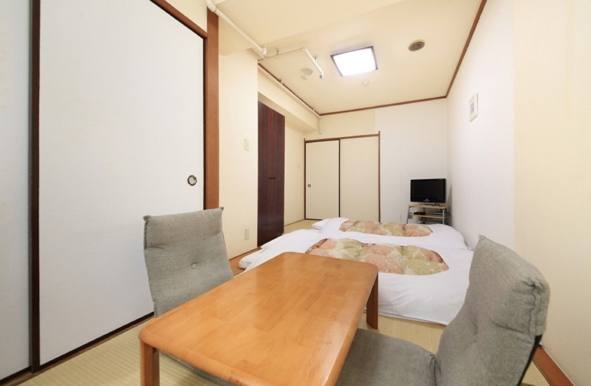Shinjuku Urban Hotel Tokio Buitenkant foto